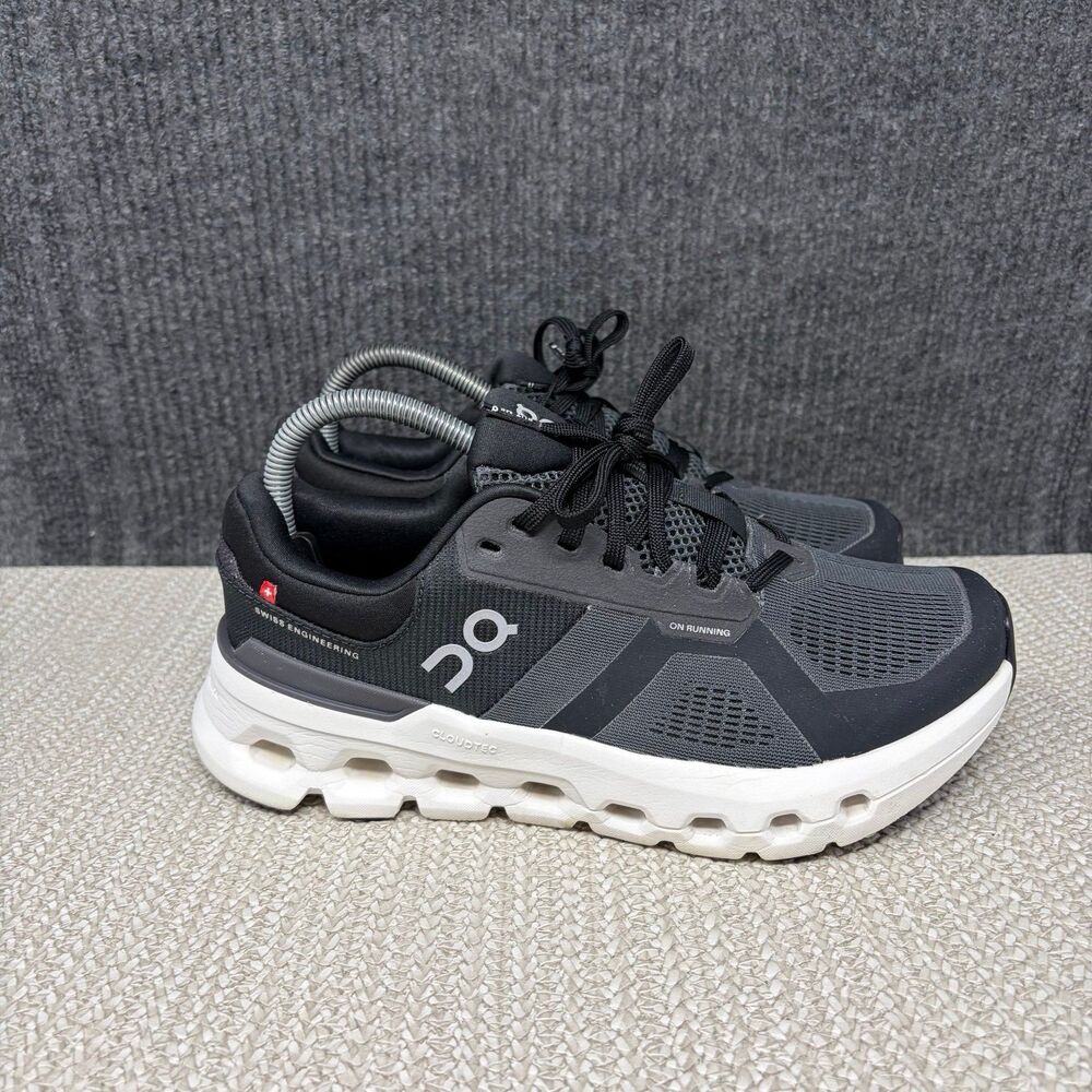 On Cloud Cloudrunner 2 Black Eclipse White Athletic Running Shoes Women’s Size 8